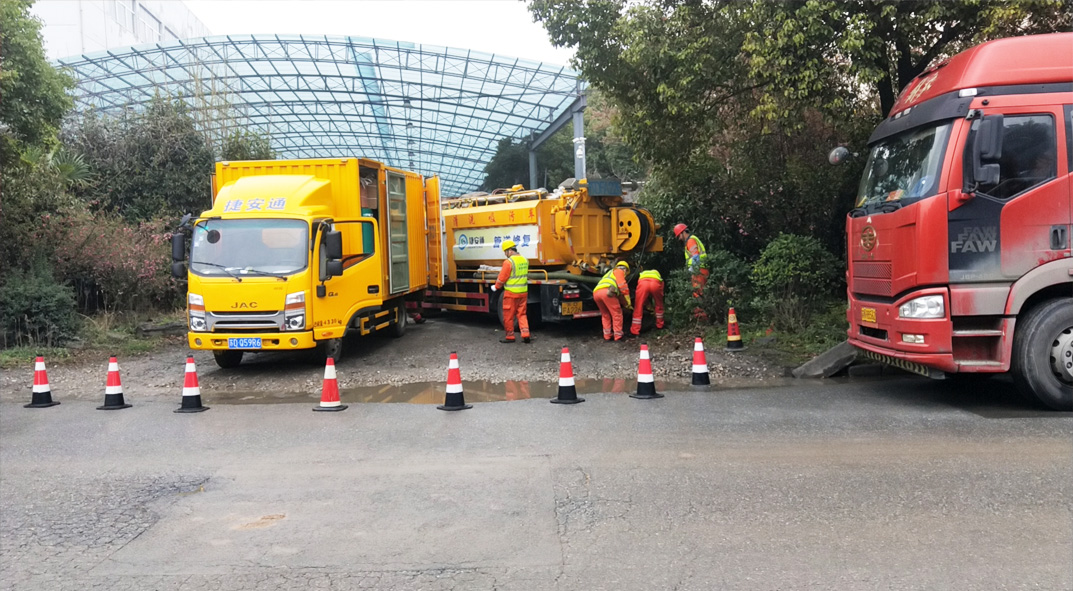 新洲成区雨污水管网“四位一体”检测疏通项目
